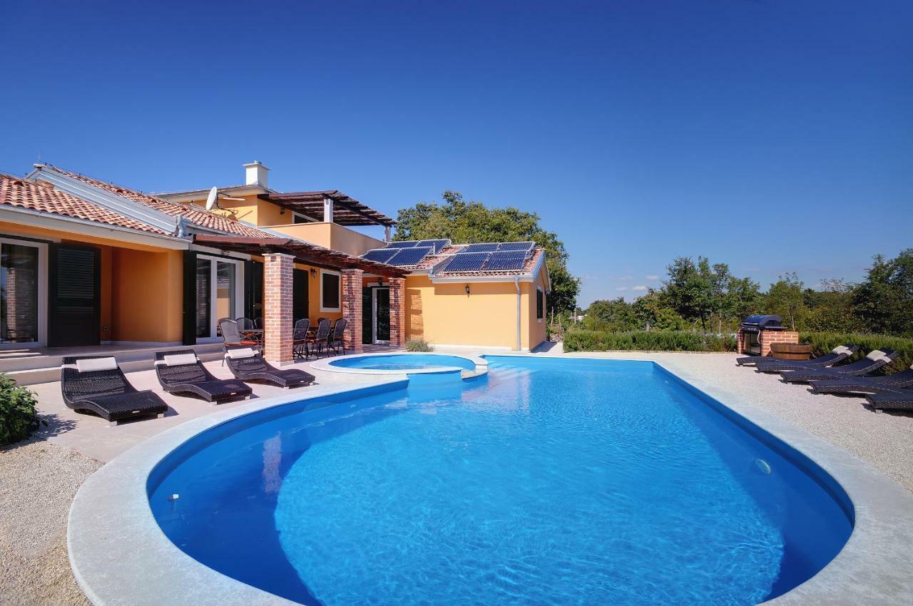 Villas Vea Histria Režanci Exterior foto